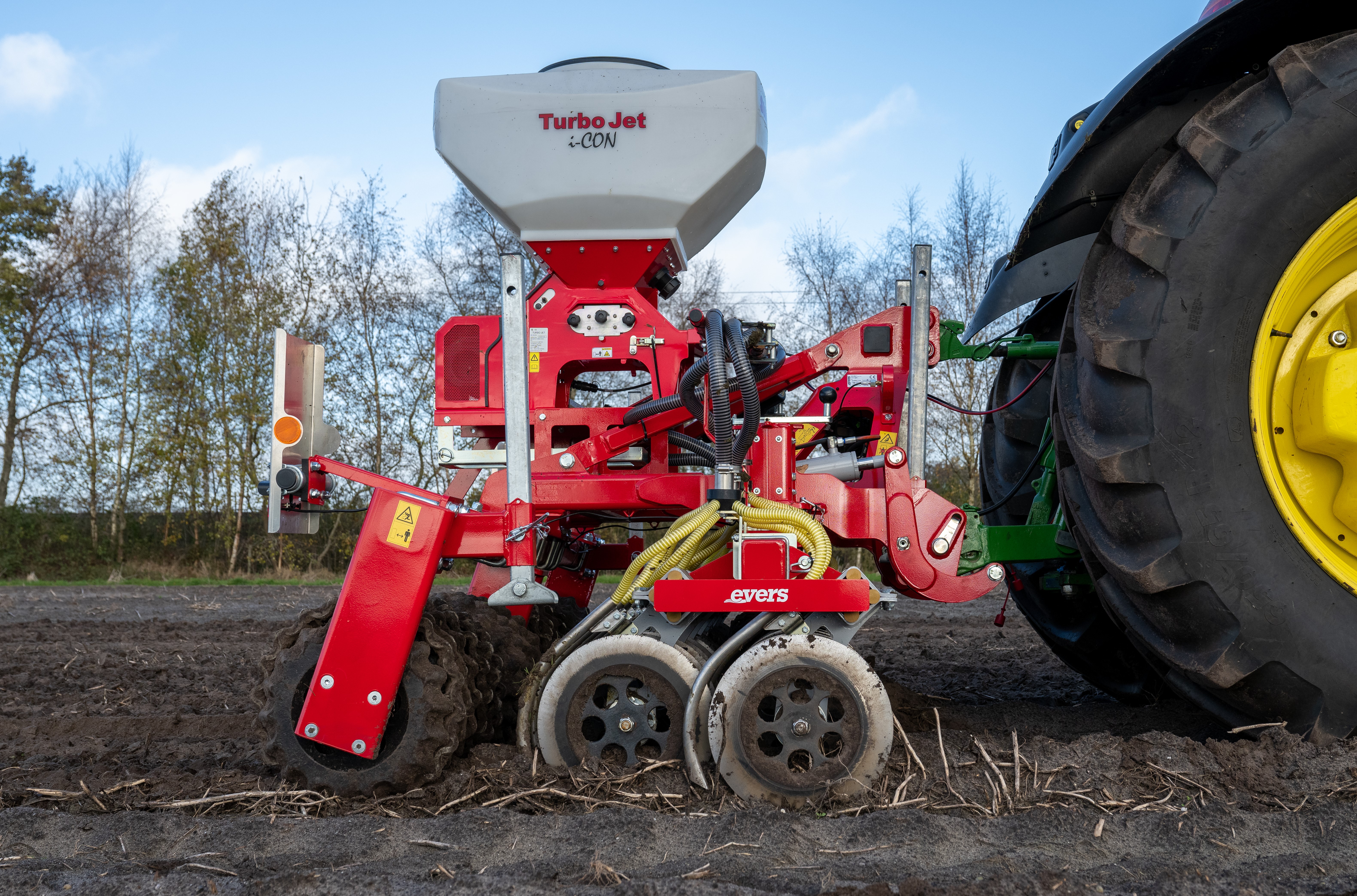 Evers Dartmoor combi-zaaimachine inzetbaar op akkerland en grasland